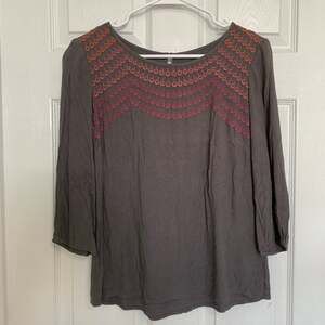 Boden gray embroidered boho flowy blouse US Size 6